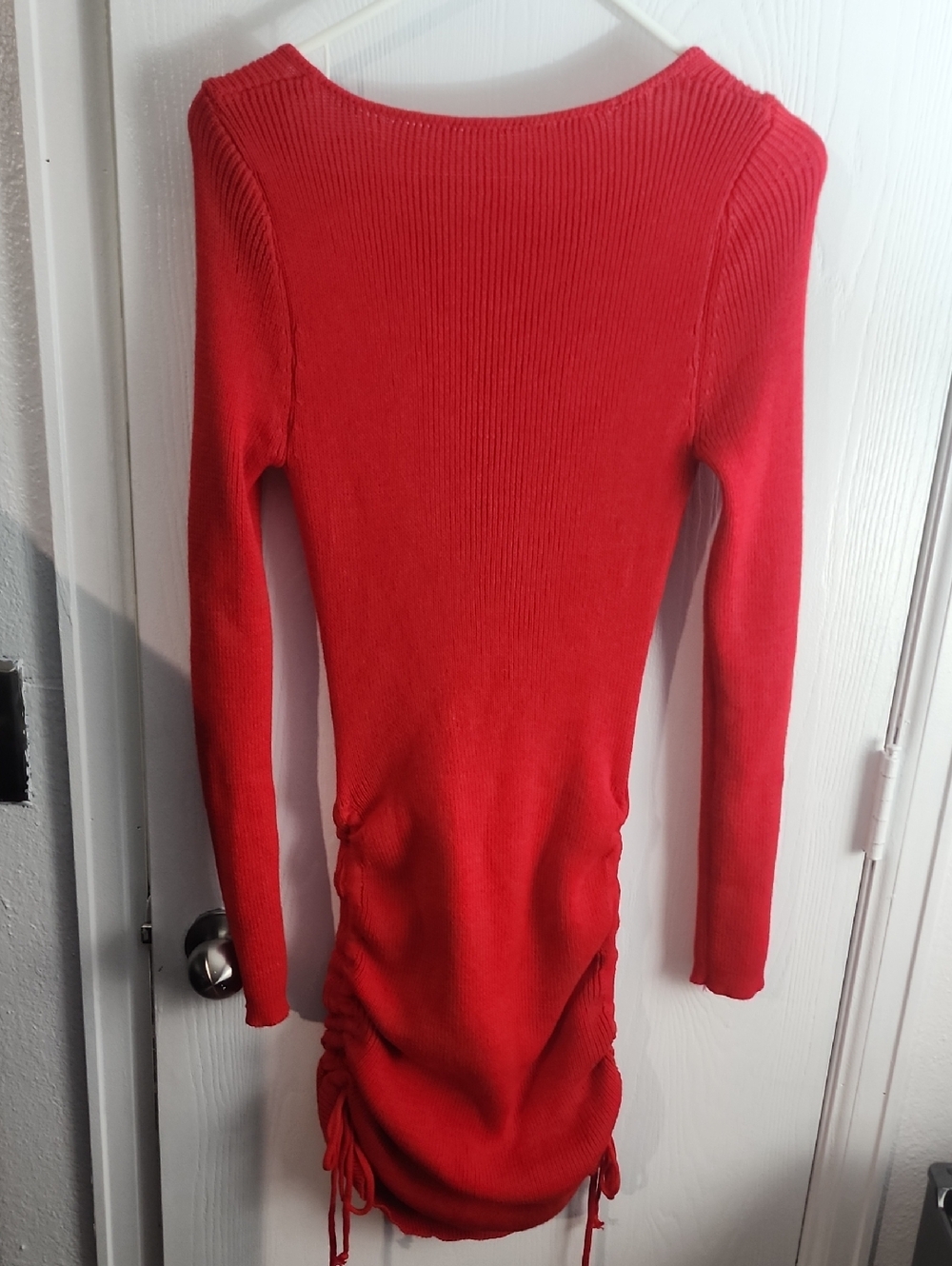 Red Ribbed Long Sleeve Drawstring Bodycon Dress - Picture 3 of 3